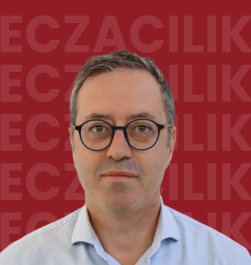 Prof. Manuel Pedro Fernandes Graça (**)