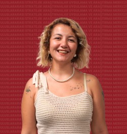 Lecturer Elif Üçerli