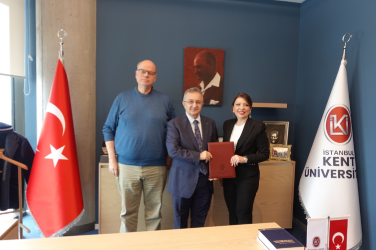 İstanbul Kent Üniversitesi ve Pflege in Deutscland (p.i.d. Concept GmbH) arasında işbirliği protokolü imzalanmıştır.