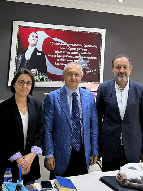 Üniversitemiz Rektörü Sayın Prof. Dr. Necmettin Atsü, Suadiye Hacı Mustafa Tarman Anadolu Lisesi’ne gerçekleştirdiği ziyaretle, yeni projenin müjdesini verdi.