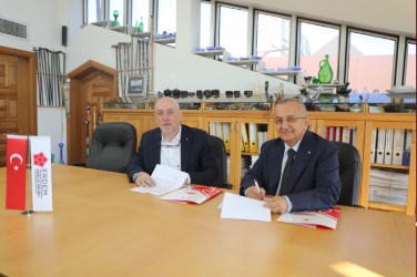 İstanbul Kent Üniversitesi ve Erdem Sağlık Grubu Arasında Yeni İş Birliği!