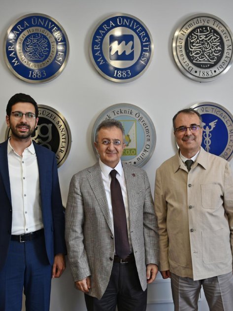 Marmara Üniversitesi Rektörü Prof. Dr. Mustafa Kurt’u makamında ziyaret etti.